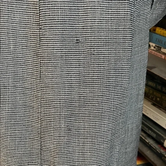 Vintage 1950s Two-Piece Gray Skirt Suit - Picture 5 of 7